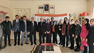 KSÜ ÖĞRENCİLERİ, ALTINOVA ŞEHİT BAYRAM DEMİRCİ İLKOKULUNDA KÜTÜPHANE AÇTI