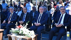 VALİ COŞKUN, 23 NİSAN ULUSAL EGEMENLİK VE ÇOCUK BAYRAMI PROGRAMINA KATILDI