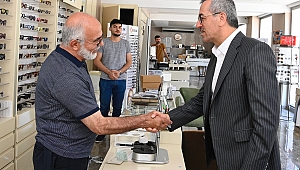 Başkan Güngör Azerbaycan Bulvarı’nda Esnaflarla Bir Araya Geldi
