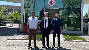 BÜYÜKKIZILCIKLILAR DERNEK BAŞKANI KOCAKAYA'DAN BAŞKAN ALKIŞ'A ZİYARET