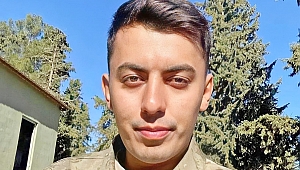 ŞEHİDİMİZ VAR.BAŞIN SAĞOLSUN TÜRKİYEM...