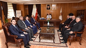 BAŞKAN KALIN VE YÖNETİMİNDEN VALİMİZ COŞKUN'A ZİYARET