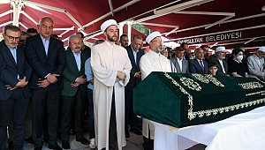 Kahramanmaraşlı Yazar Özdenören Son Yolculuğuna Uğurlandı