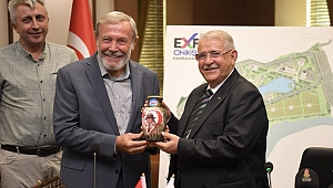 Başkan Mahçiçek Protokolü İmzaladı! EXPO 2023’de Balkan Rüzgârı Esecek