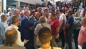 İYİ PARTİ’DEN DOSTA GÜVEN, RAKİBE KORKU SALAN ESNAF GEZİSİ