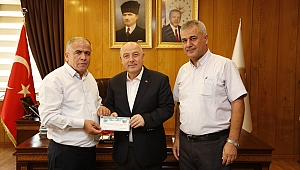 KKTC MARAŞLILAR DERNEK BAŞKANI KOÇKAT VALİMİZ ÖMER FARUK COŞKUN'U ZİYARET EDEREK FESTİVALE DAVET ETTİ