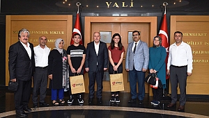 VALİ COŞKUN, 2022 YKS ŞAMPİYONLARINI KABUL ETTİ