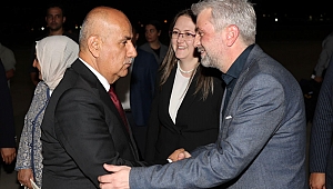 BAKAN KİRİŞÇİ BABA VE ATA OCAĞINDA COŞKULU BİR ŞEKİLDE KARŞILANDI