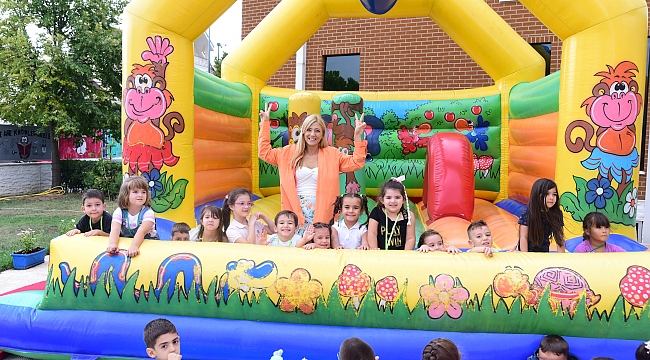 Egeberk’te Ders Zili Çaldı, Miniklerden Okula Eğlenceli Merhaba