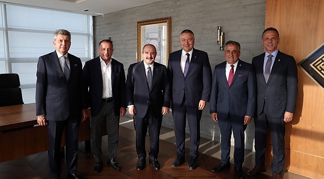 İTHİB BAŞKANI ÖKSÜZ'DEN BAKAN VARANK'A ZİYARET