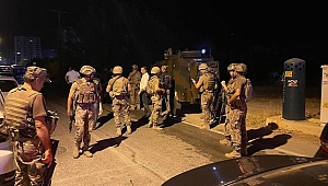 KAHROLSUN PKK...MERSİN'DE POLİSEVİNE BOMBALI SALDIRI: 1 POLİS ŞEHİT OLDU