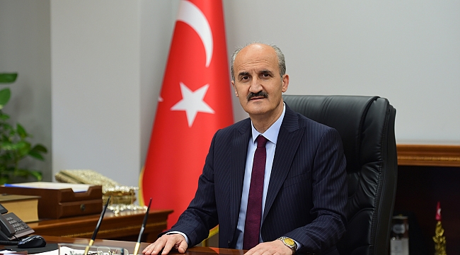 BAŞKAN OKAY, TAM BANA GÖRE FESTİVALİ’NDE GENÇLERLE BULUŞUYOR