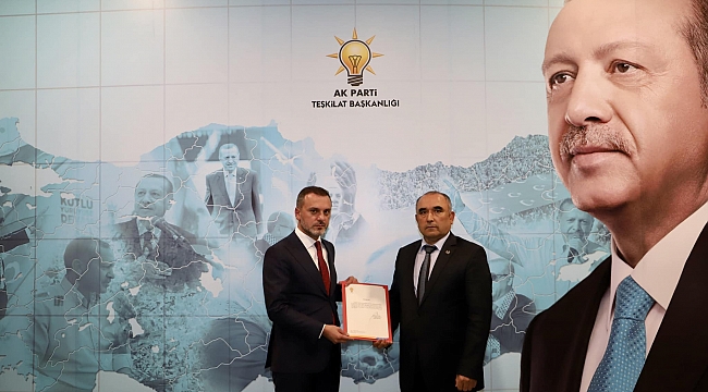 ELBİSTAN AK PARTİDE BAYRAK NÖBETİ SERVET OKUR'DA