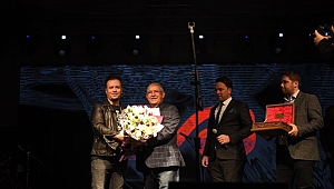 EXPO 2023 Gençlik Festivali’nde Emre Aydın Coşkusu