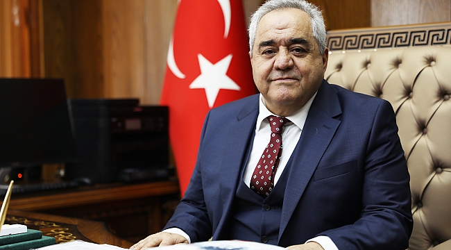 İSTİKLAL ÜNİVERSİTESİ REKTÖRÜ PROF. DR. SAMİ ÖZGÜL'ÜN 29 EKİM CUMHURİYET BAYRAMI MESAJI