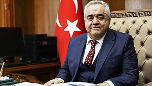 İSTİKLAL ÜNİVERSİTESİ REKTÖRÜ PROF. DR. SAMİ ÖZGÜL'ÜN 29 EKİM CUMHURİYET BAYRAMI MESAJI