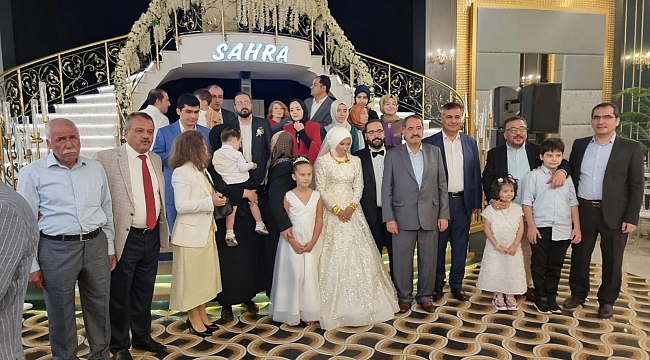 SEVGİ İLE BİLAL MUTLULUĞA İLK ADIMLARINI ATTILAR