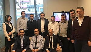 TÜM İLÇENİN SEVGİSİNİ KAZANAN BAŞARILI MÜDÜR KÖŞKER MERKEZE TAYİN OLDU