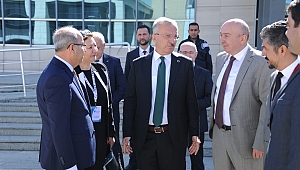 TÜRK ASRINA YOLCULUKTA ÜNİVERSİTELER TARİHİ SORUMLULUK ÜSTLENDİ