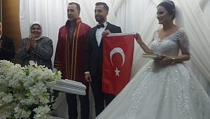 DİNÇER VE PARLAK AİLELERİNİN MUTLU GÜNÜ