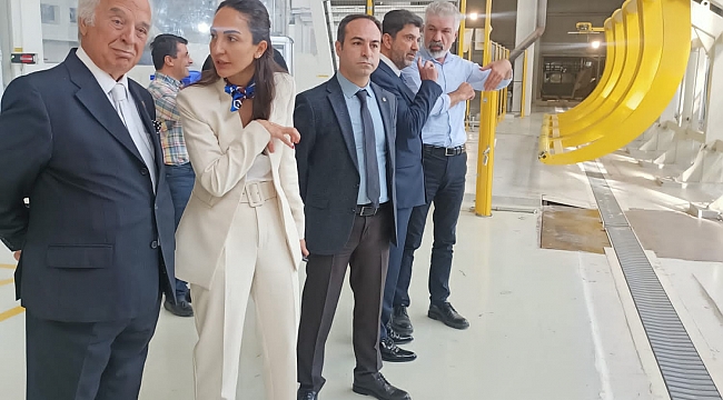 SİNEM ÖKSÜZ DEDEBAYRAKTAR TÜRKİYENİN GURURU KAĞIT FABRİKASINDA İNCELEMEDE BULUNDU