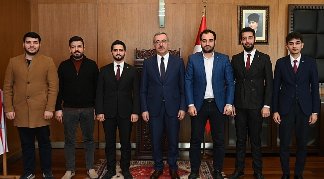 Başkan Güngör: “Gençlerimizle Beraberiz, İç İçeyiz”