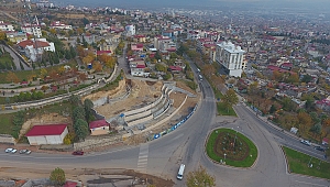 DULKADİROĞLU ŞELALE PARK İNŞAATI DEVAM EDİYOR