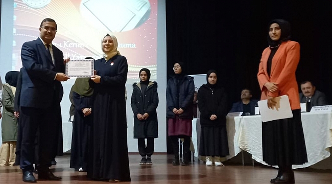 HAFIZLIK VE KUR'ANI KERİMİ GÜZEL OKUMA YARIŞMASI DÜZENLENDİ