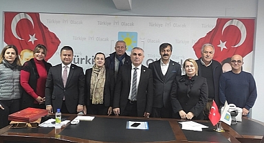 ADETA YEREL MİLLETVEKİLİ GİBİ