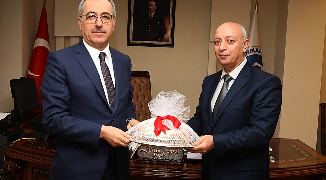 Başkan Güngör’den Rektör Bakan’a “Hayırlı Olsun” Ziyareti