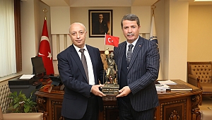Başkan Okumuş’tan Rektör Bakan’a “Hayırlı Olsun” Ziyareti