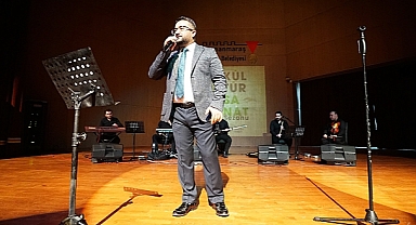Büyükşehir Etkinliğinde Türkü Dolu Muhteşem Gece