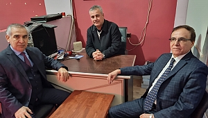 İYİ PARTİ KURUCU İL BAŞKANI FARUK ATLI'DAN GAZETECİLER GÜNÜ DOLAYISIYLA GAZETEMİZE ZİYARET