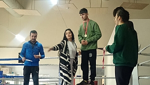 Liseler Arası Boks Şampiyonu Beşir KOÇKAT Oldu