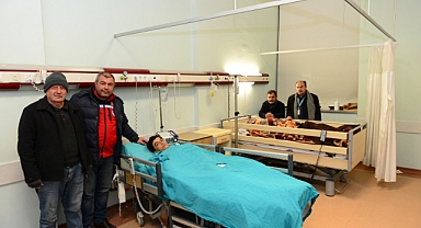 Enkazdan 138 Saat Sonra Kurtarılan Taşlıhan Ailesinin Tedavisi KSÜ Tıp Fakültesi Hastanesinde Sürüyor