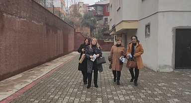 İYİ PARTİ İL KADIN POLİTİKALARI BAŞKANI AYLA ÇİFTÇİ VE EKİBİ DURMAKSIZIN SAHALARDA