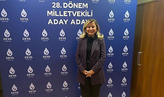 Başarılı Sevilen İş İnsanı Begüm Başmısırlı Kayseri Deva Partisi A.Adayı Oldu
