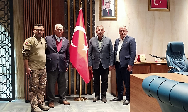 Başkan Koçkat ve Cüce Azerbaycan'lı Turan ile Başkan Aydın'ı Ziyaret Ettiler