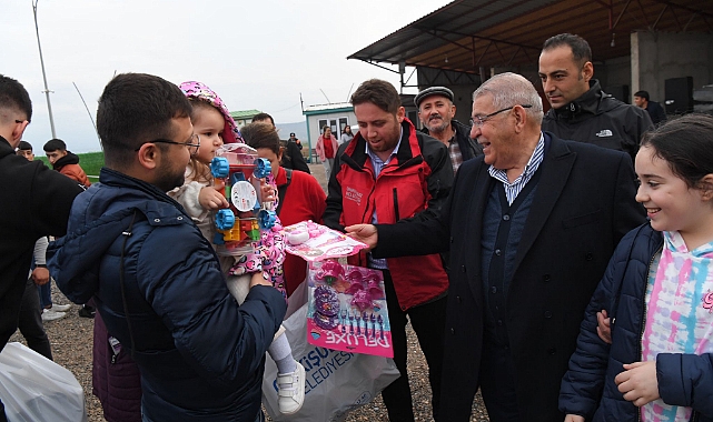 Başkan Mahçiçek, Personeller ve Aileleriyle İftar Sofrasını Paylaştı