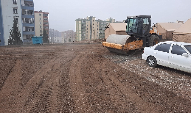 BAŞKAN OKAY, VATANDAŞLARIMIZIN HAYATINI KOLAYLAŞTIRMA ADINA YOĞUN ÇALIŞMA YAPIYORUZ