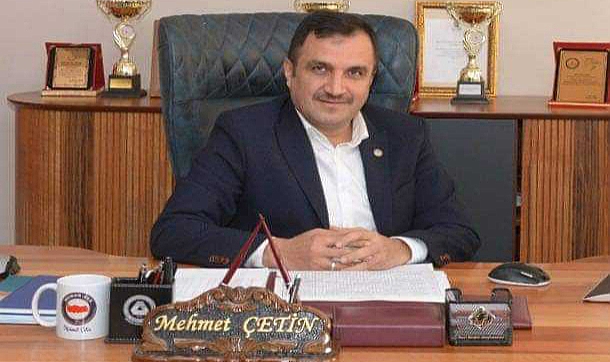 Eğitim Bir-Sen de Bayrak Nöbeti Mehmet Çetin'de