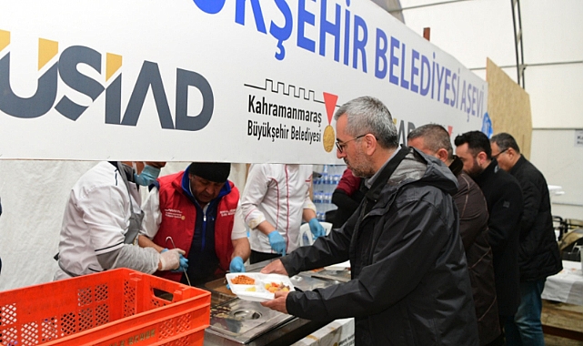 “Her Gün 15 Bin Kişilik Gönül Sofrası Kuruyoruz”