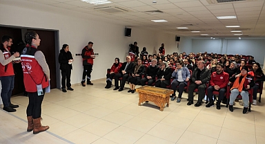 BAKAN DERYA YANIK ŞEHRİMİZDEYDİ