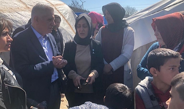 İyi Parti Milletvekili A.Adayı Kerim Yılmaz Depremzede Hemşehrilerinin Gönlüne Dokunuyor