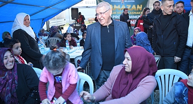 Onikişubat Belediyesi, Gönül Sofrasını Döngele Mahallesi’nde Kurdu