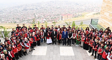 Başkan Güngör; “Bu Zorlu Sürecin Üstesinden Hep Birlikte Geleceğiz”