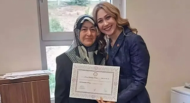 MHP Milletvekili Zühal Karakoç Dora Mazbatasını Aldı.Hayırlı Olsun