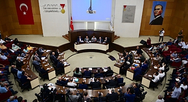 Bakan Özhaseki; “Yerinde Dönüşümü Sağlamaya Gayret Ediyoruz”
