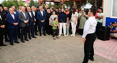 Başkan Güngör, +1 Sokağı’n Açılışına Katıldı