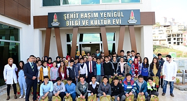 Başkan Mahçiçek; Bilginiz ve Özgüveninizle Başarılı Olacağınıza İnanıyorum